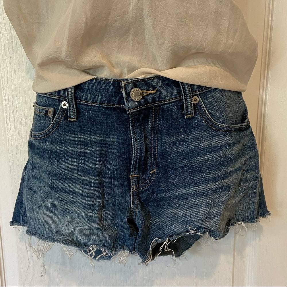 Lucky Brand cut off denim jean shorts, size 4 /27W